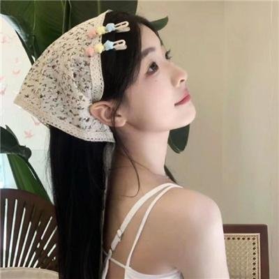 小黄花青草地